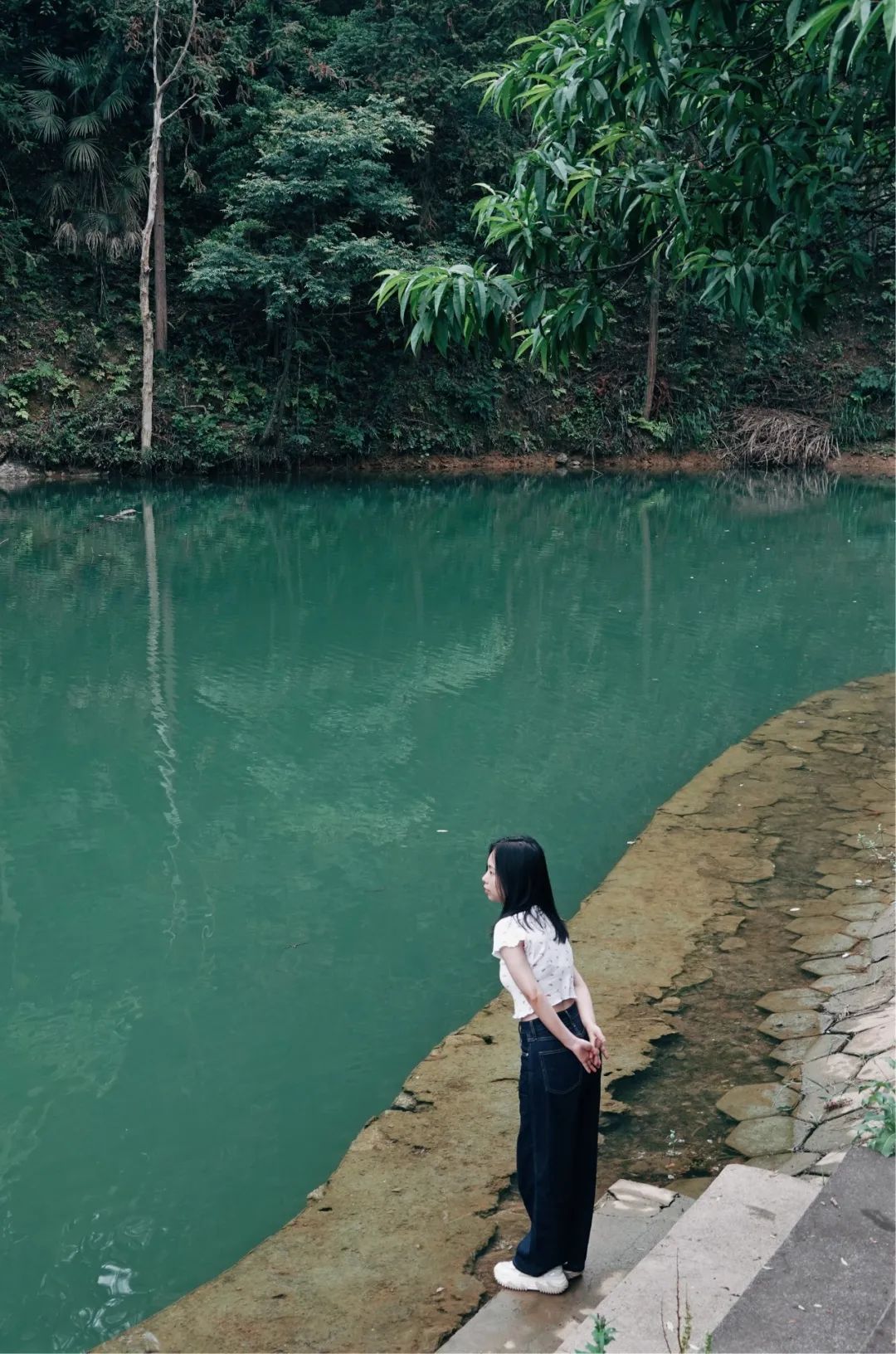 DƬ